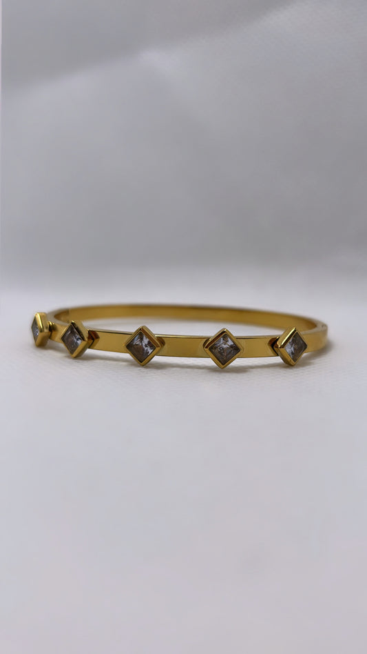 Lottie Bangle