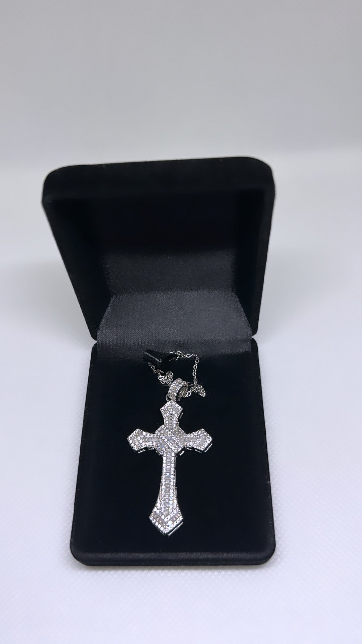 LUXE Cross Necklace